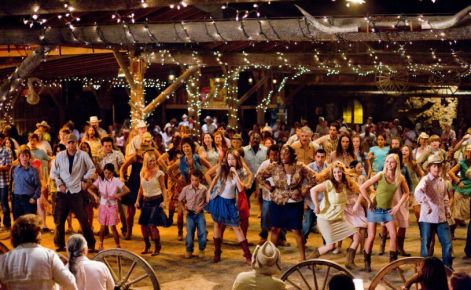 hannah-montana-the-movie-0.jpg hannah-montana-the-movie-0.jpg